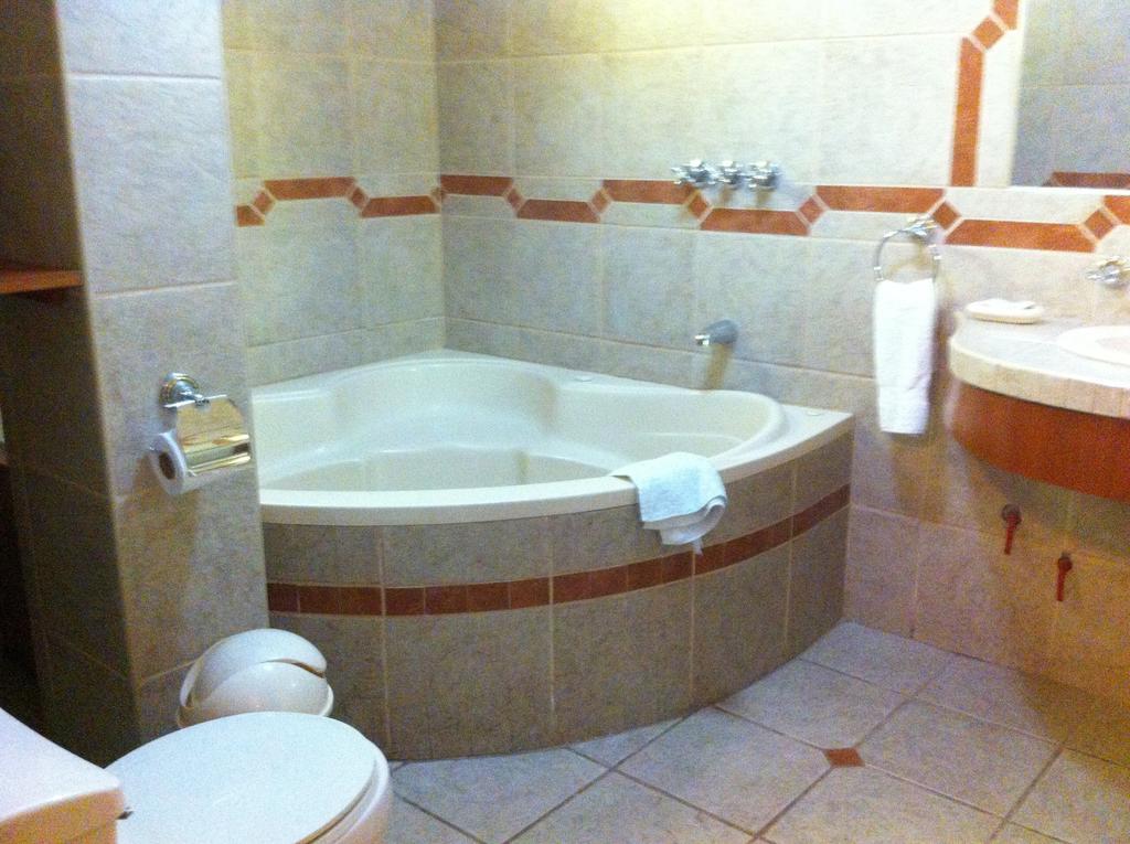 Oro Viejo Hotel Наска Стая снимка
